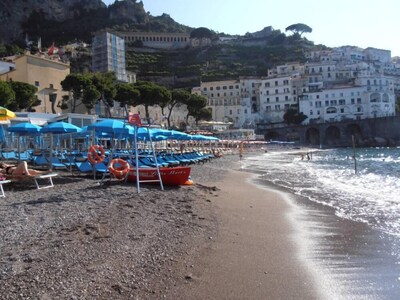 apartment/ flat with terrace in historical center Amalfi