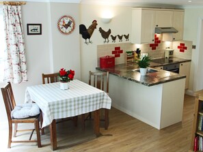 New, fully equipped kitchen inc dishwasher, microwave & washer/dryer