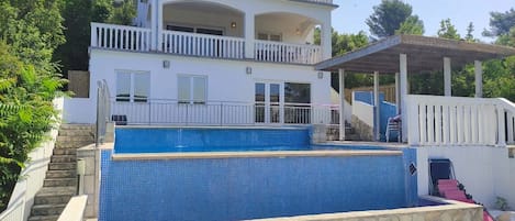 Villa showing all 3 Floors, pool and terraces