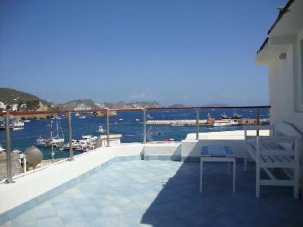 Terrace / Balcony
