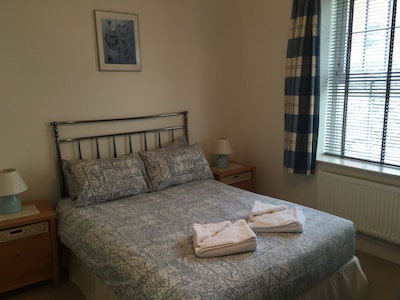 Southover Beach - Family Garden Apartment