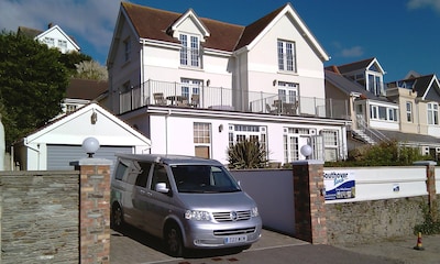 Southover Beach - Family Garden Apartment