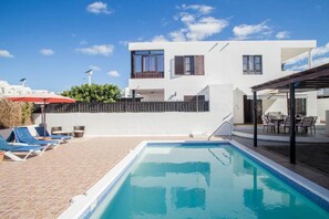 pool area
