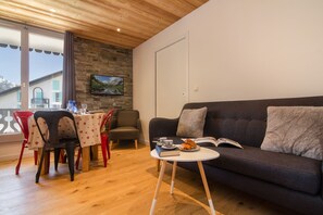 Helle und moderne Wohnung