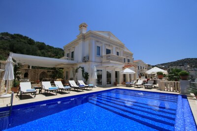 Picture of villa