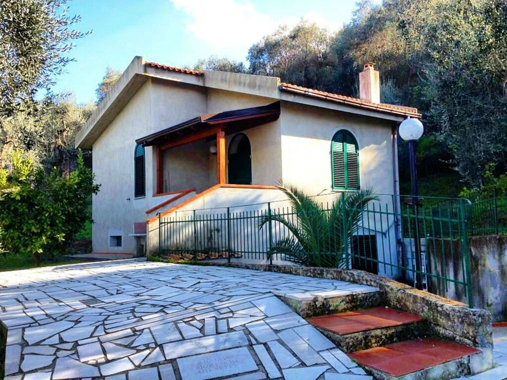 Picture of villa