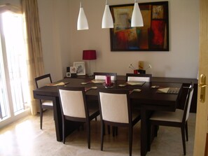 Indoor dining 