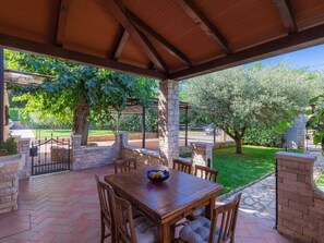 Table, Furniture, Property, Chair, Plant, Shade, Interior Design, Outdoor Furniture, Wood, Tree