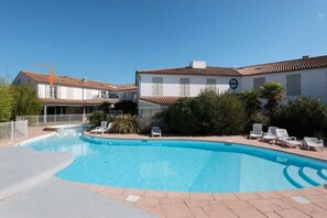 Positionnement de l'appartement vue piscine.