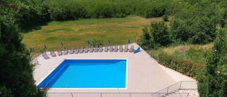 Swimming Pool, Property, Real Estate, House, Rectangle, Vacation, Villa, Estate, Leisure, Building