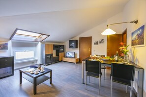 Living and dining room