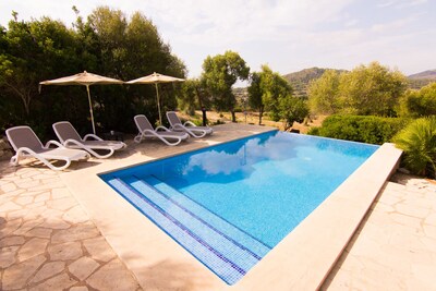 Beautiful country house with private pool surrounded by nature and tranquility