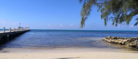 Amazing Rum Point beach ... only 15 mins away from the condo