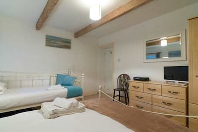 Torr Top Place-Peak District. 2-bedroom property(sleeps5) Situated next to river