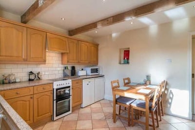 Torr Top Place-Peak District. 2-bedroom property(sleeps5) Situated next to river