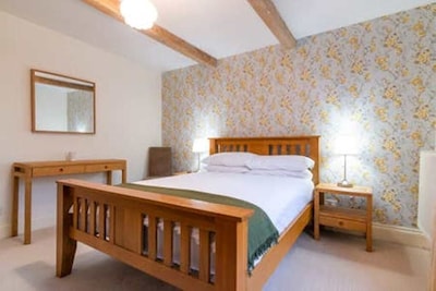 Torr Top Place-Peak District. 2-bedroom property(sleeps5) Situated next to river