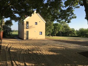 The cottage as you arrive, from the north