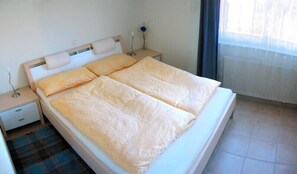 Großes Schlafzimmer