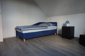 kleines Schlafzimmer für 1 Person