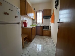 Kitchenette Studio # 3