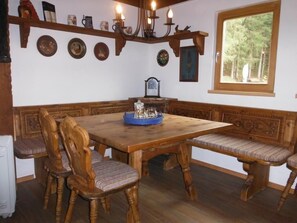 Dining area. Picture 6