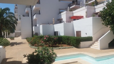 High quality apartment in Cala`Dor, a few meters from Cala Esmeralda beach.