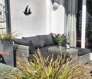 Zeit zum Relaxen in unserer kuscheligen Loungeecke 🥂
