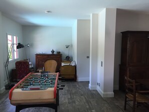 Game room