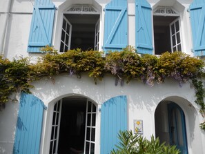 Exterior detail