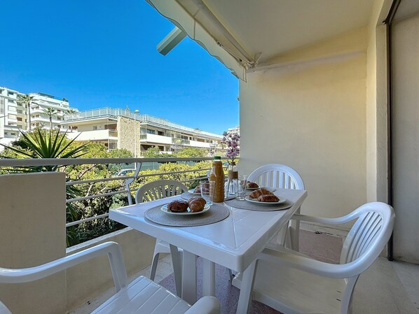 terrace