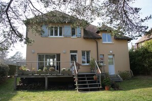 Terrasse côté jardin