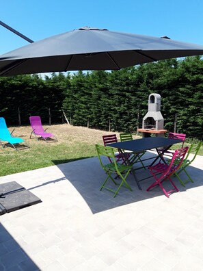 Terrasse  35 m 2, parasol 3/3 déporté, 