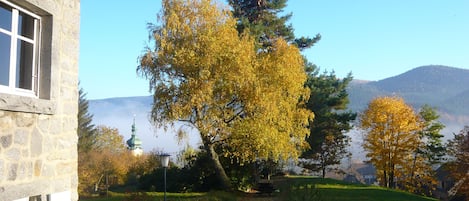 Maison plein sud et vue vers le Petit Ballon