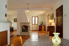 Huge living room with its dining table