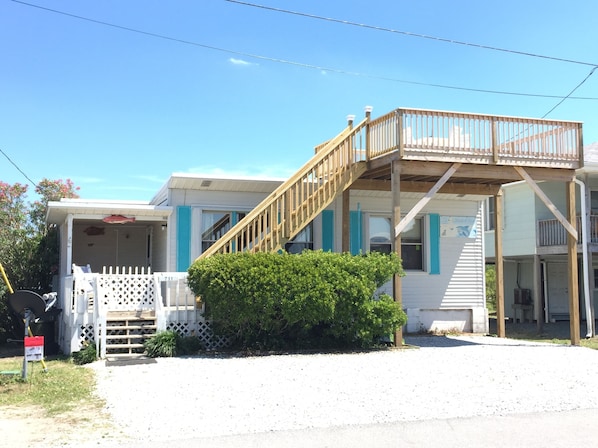 Cozy 1960's beach cottage with lots of decks & a big fenced back yard