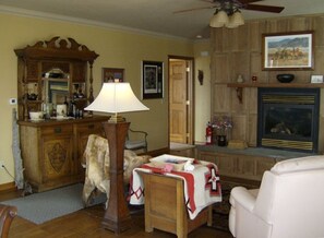 Ranch-style open floor plan