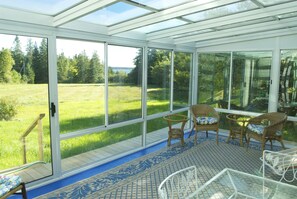 Glass/screened in three season porch