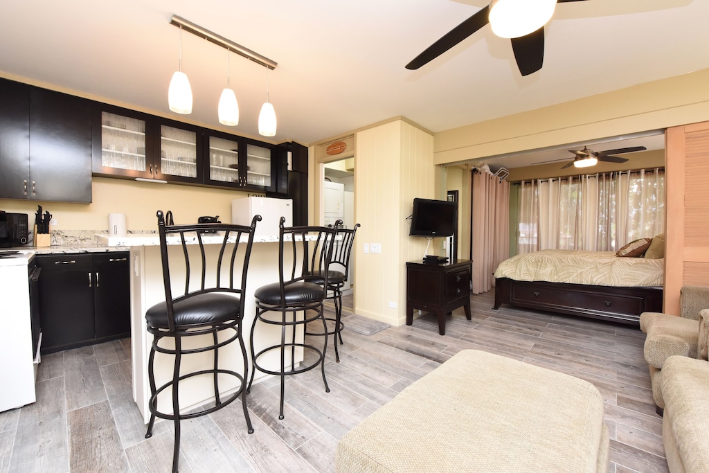 Hawaiian King Condos For Rent