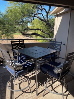 Watch the wildlife and the amazing sunsets in the evening from 2nd story patio