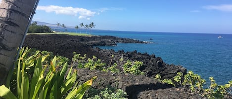 Beautiful and stunning Hali’i Kai in Waikoloa. The view from the pool.