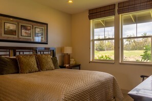 Enjoy golf course views as well.