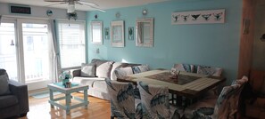 dining,  livingroom, kitchen open concept 