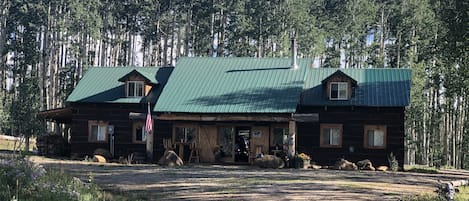 Looking at front of Laughing Coyote Lodge