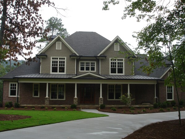 Front View
