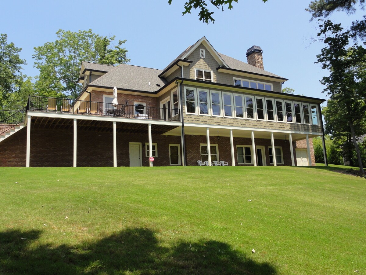 7BR-5.5BA Retreat – Your 2024 Vacation Awaits!