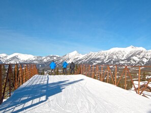 Snow and ski sports
