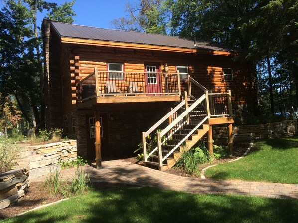 road side view of cabin (when you drive in)