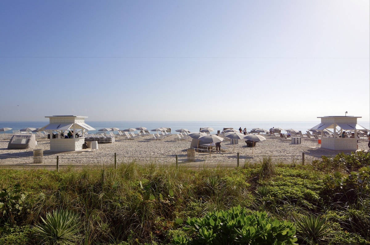 Fontainebleau Beautiful Ocean View Junior Suite