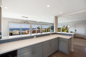 SkyLoft Kitchen NW View