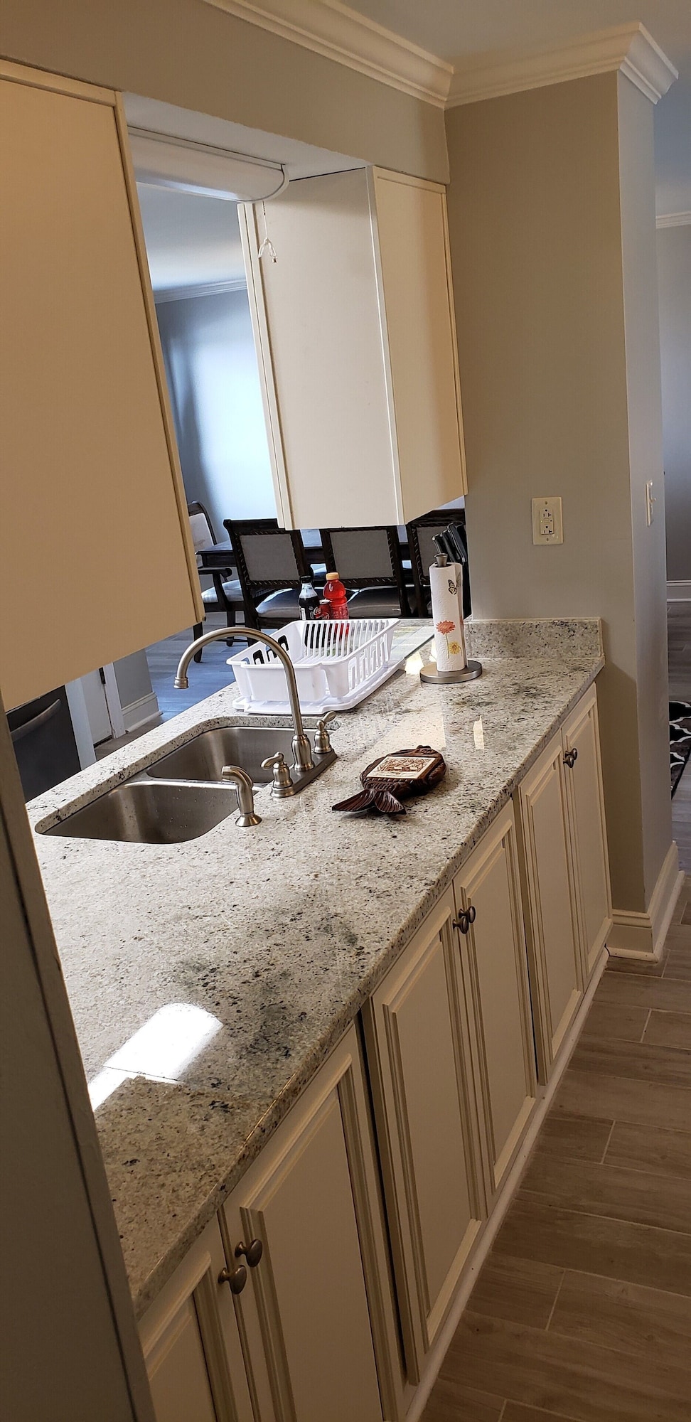 Like Brand New 4 Bed 2.5 Bath Oceanfront Pools, Hot Tubs, Ocean/Sound Views WIFI